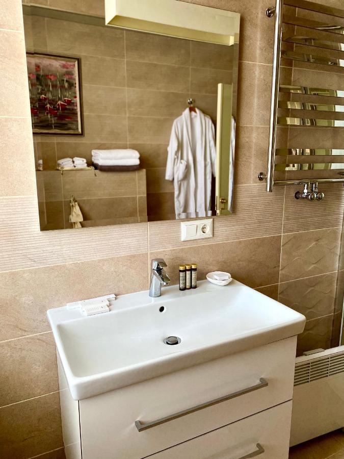 Villa-Sofia Mini-Hotel Odessa Exteriör bild