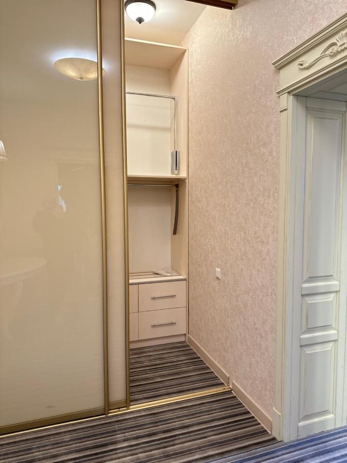 Villa-Sofia Mini-Hotel Odessa Exteriör bild