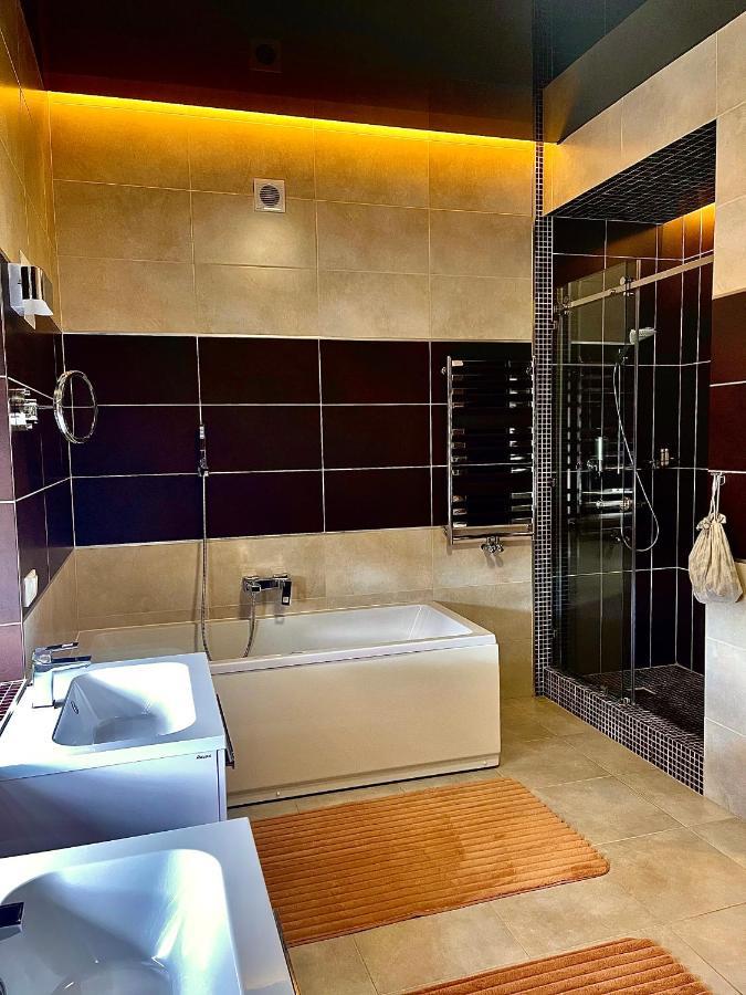 Villa-Sofia Mini-Hotel Odessa Exteriör bild