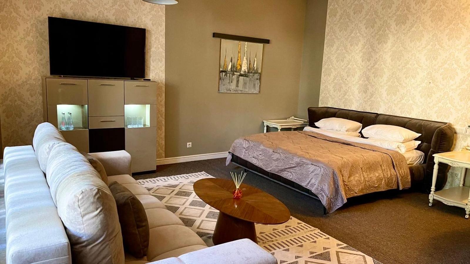 Villa-Sofia Mini-Hotel Odessa Exteriör bild